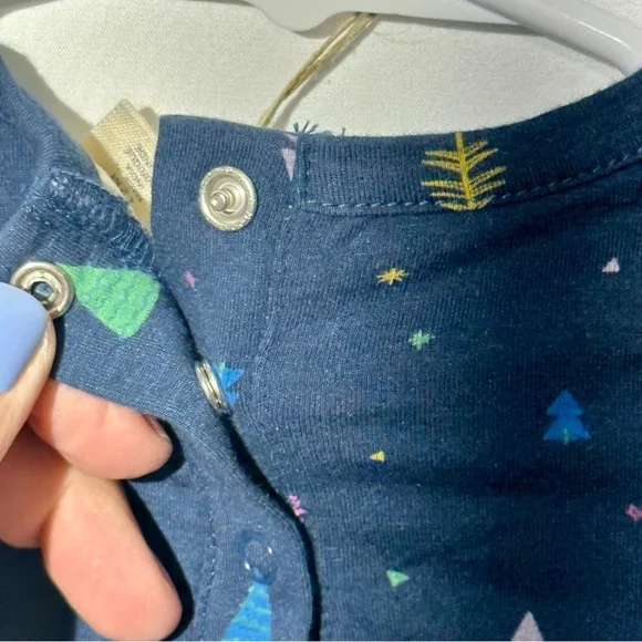 Tucker & Tate NWT Holiday Tree Ruffle Dress and Bloomers 2pc set Size 12M - Picture 9 of 13